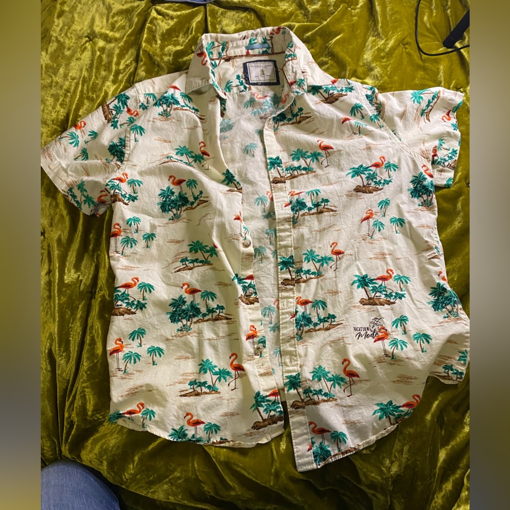 Size M Denim & Flower men’s button up